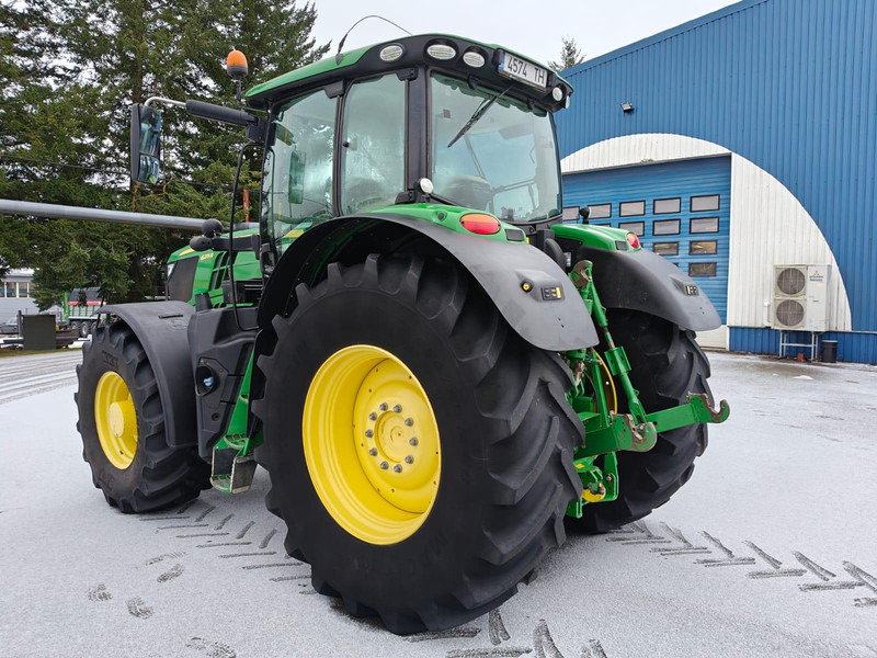John Deere 6215R - Traktor: bild 5 John Deere 6215R - Traktor: bild 5