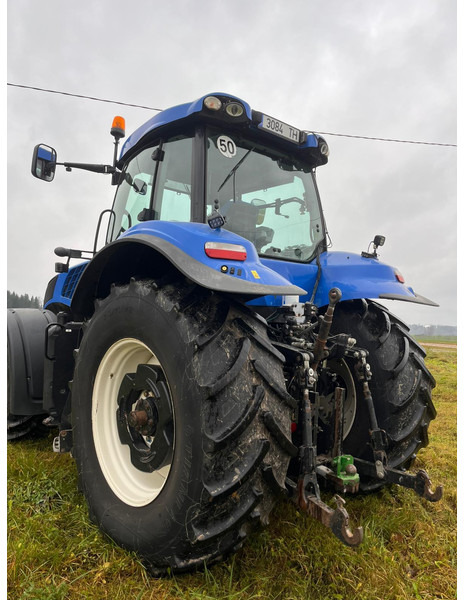 New Holland T8.330 - Traktor: bild 5 New Holland T8.330 - Traktor: bild 5