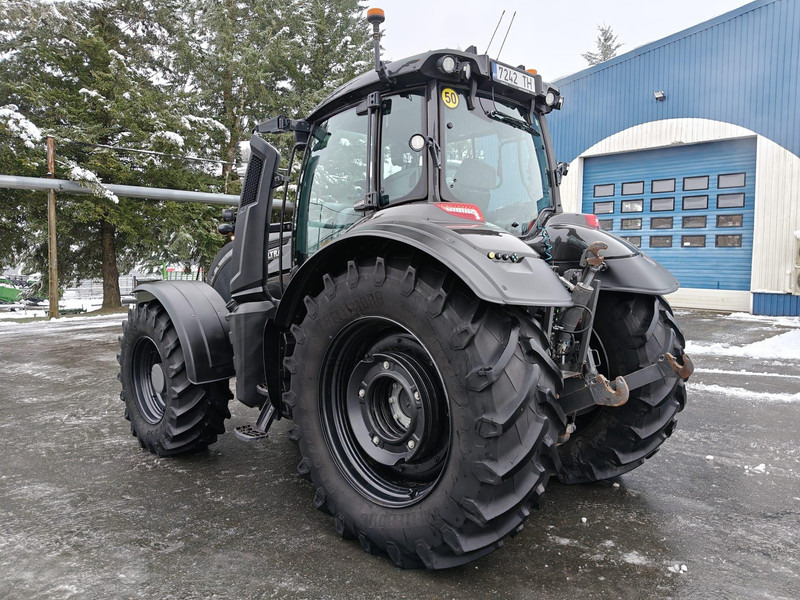 Valtra T255 Versu RTK - Traktor: bild 5 Valtra T255 Versu RTK - Traktor: bild 5