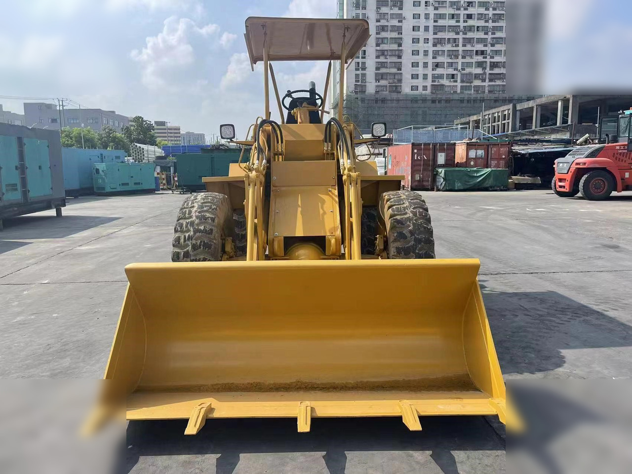 Hjullastare CATERPILLAR 910: bild 8 Hjullastare CATERPILLAR 910: bild 8