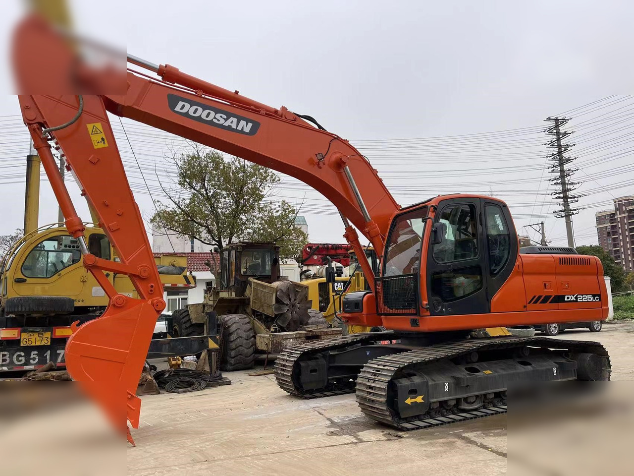 DOOSAN DX225 LC - Bandgrävare: bild 2 DOOSAN DX225 LC - Bandgrävare: bild 2