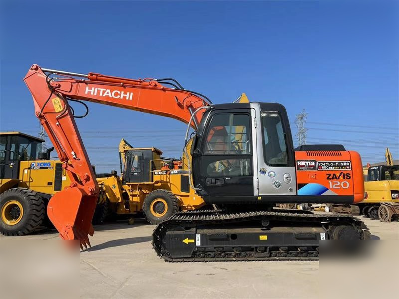 HITACHI ZX120 - Bandgrävare: bild 1 HITACHI ZX120 - Bandgrävare: bild 1