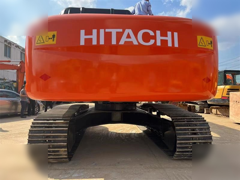 HITACHI ZX240-3 - Bandgrävare: bild 4 HITACHI ZX240-3 - Bandgrävare: bild 4