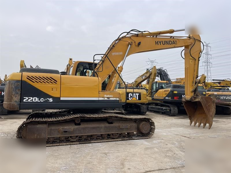 HYUNDAI ROBEX 220 LC-9 - Bandgrävare: bild 2 HYUNDAI ROBEX 220 LC-9 - Bandgrävare: bild 2