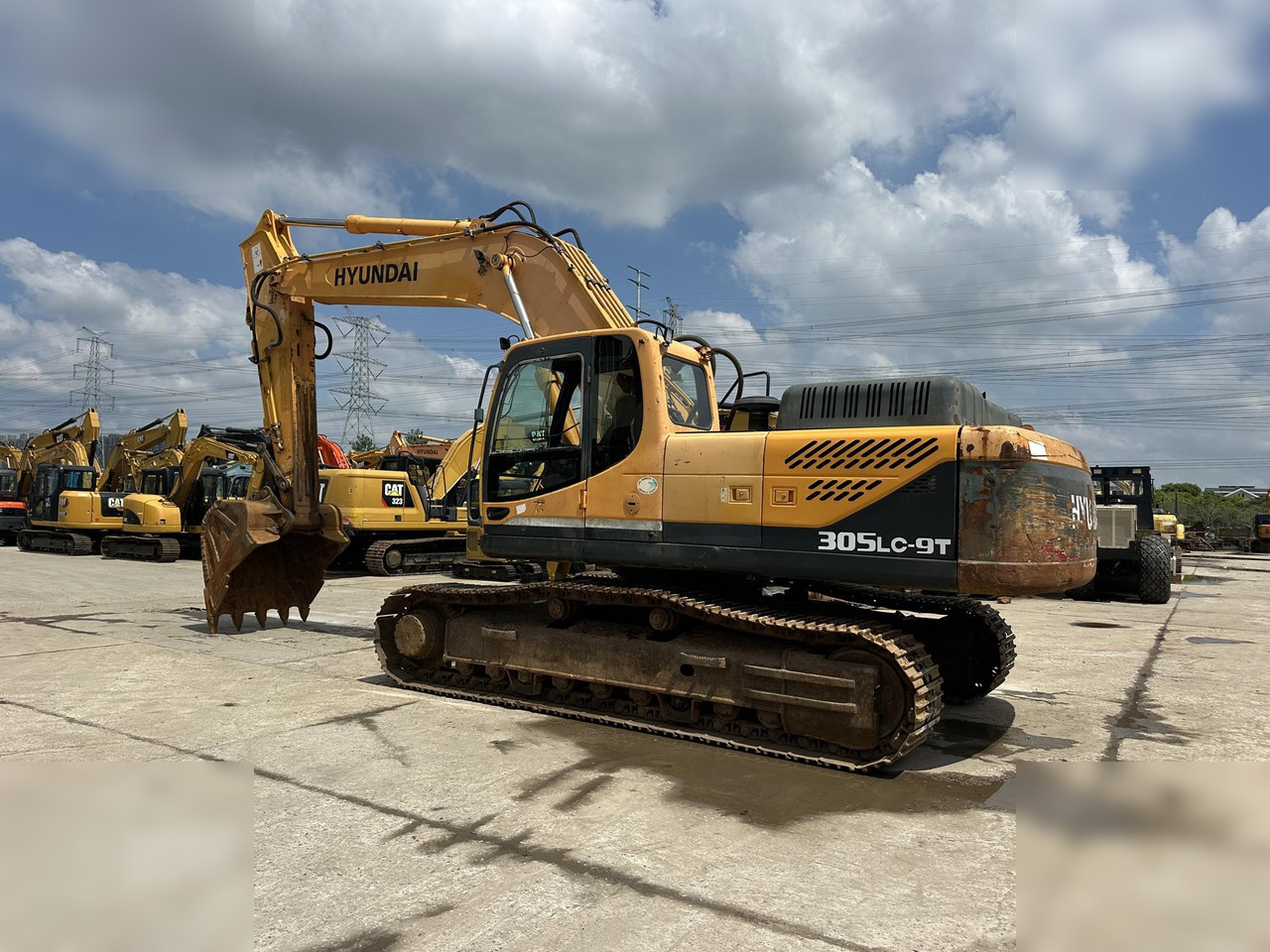 HYUNDAI ROBEX 305 LC-7 - Bandgrävare: bild 1 HYUNDAI ROBEX 305 LC-7 - Bandgrävare: bild 1