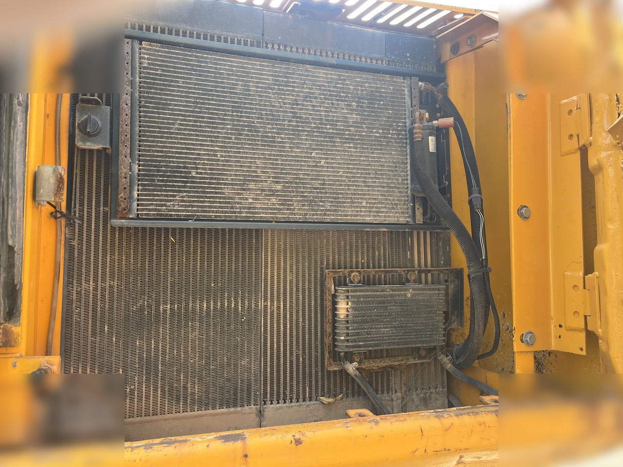 JCB JS220 LC - Bandgrävare: bild 5 JCB JS220 LC - Bandgrävare: bild 5