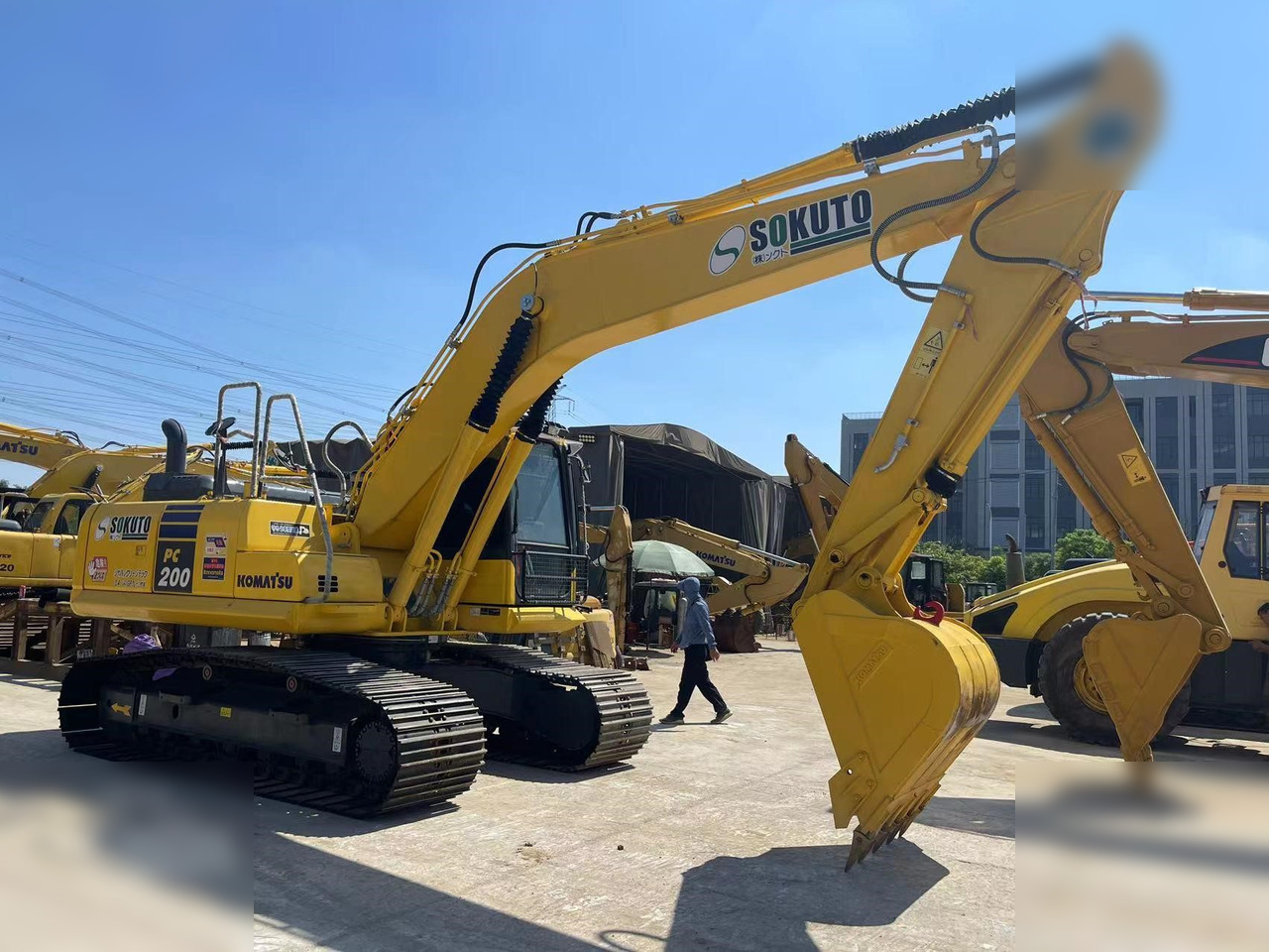 KOMATSU PC200-8 - Bandgrävare: bild 5 KOMATSU PC200-8 - Bandgrävare: bild 5