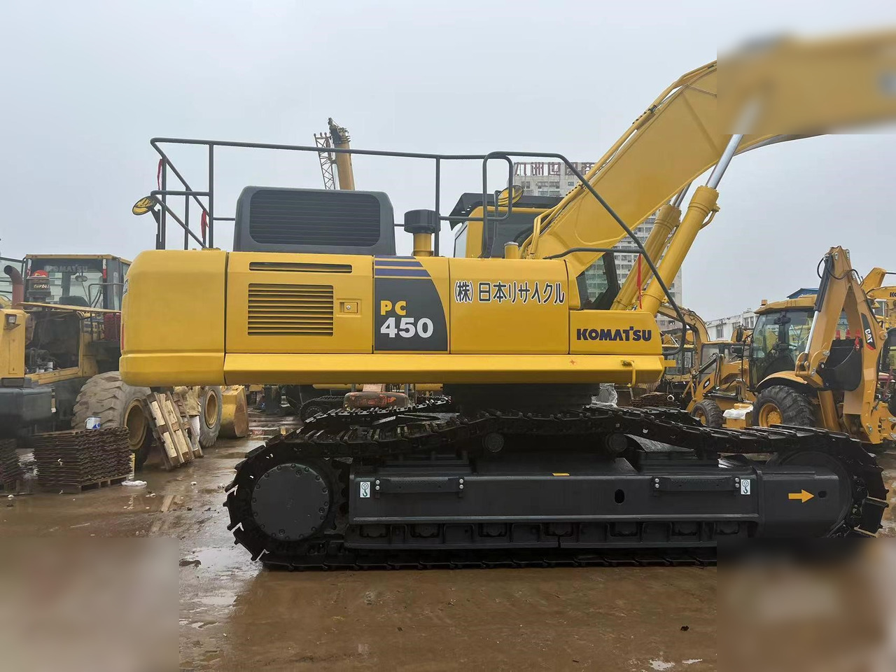 KOMATSU PC450-8 - Bandgrävare: bild 5 KOMATSU PC450-8 - Bandgrävare: bild 5