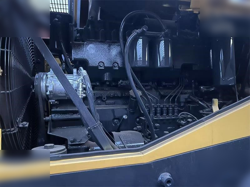 Hjullastare KOMATSU WA470-3: bild 6