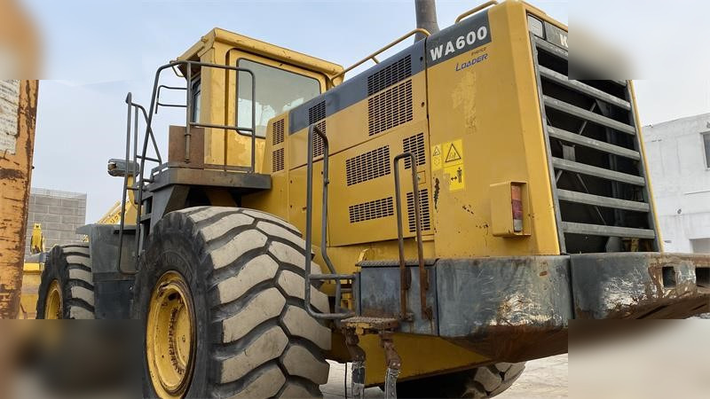 KOMATSU WA600-3 - Hjullastare: bild 5 KOMATSU WA600-3 - Hjullastare: bild 5