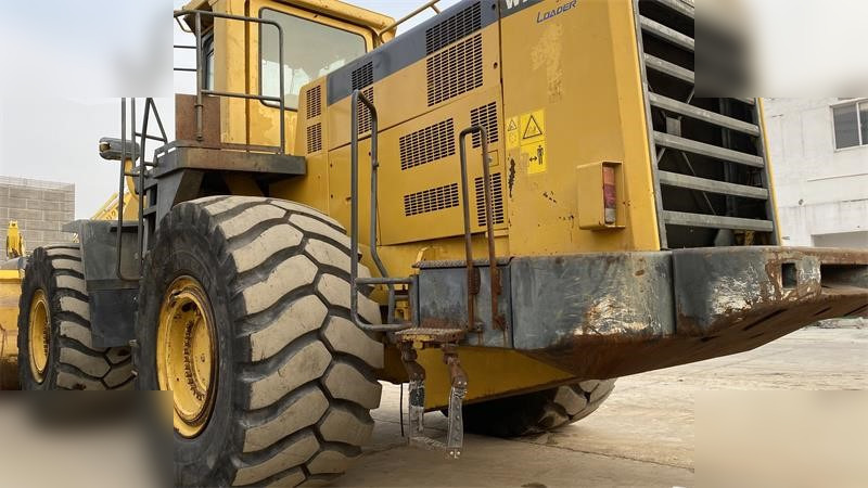 KOMATSU WA600-3 - Hjullastare: bild 3 KOMATSU WA600-3 - Hjullastare: bild 3