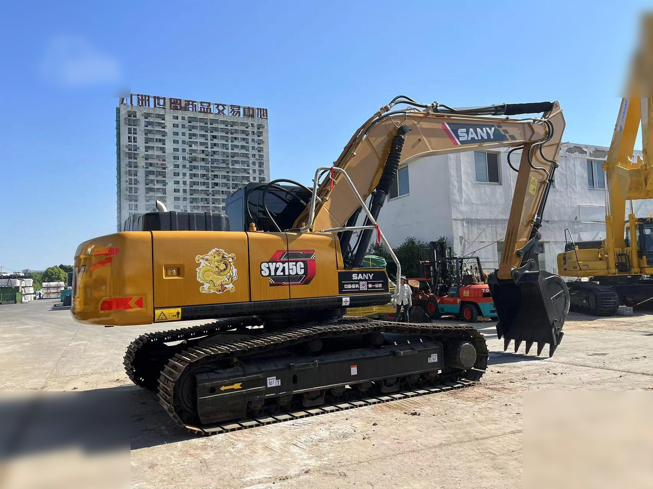 SANY SY215C - Bandgrävare: bild 4 SANY SY215C - Bandgrävare: bild 4