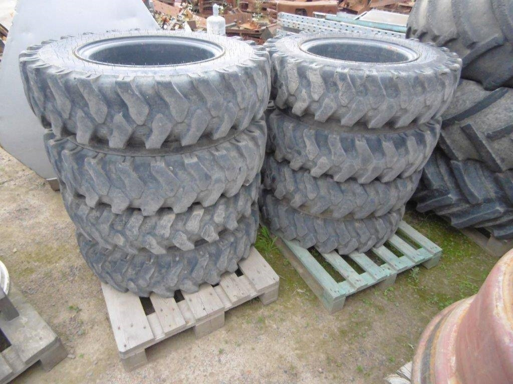 Däck + Fälg Passande Take-Job TB295 - Komplett hjul för Byggmaskiner: bild 2 Däck + Fälg Passande Take-Job TB295 - Komplett hjul för Byggmaskiner: bild 2