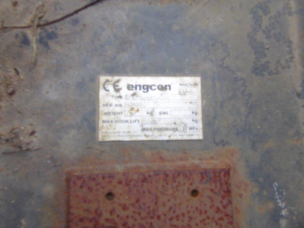 Fäste passande Hitachi 210  - Redskapsfäste för Byggmaskiner: bild 2 Fäste passande Hitachi 210  - Redskapsfäste för Byggmaskiner: bild 2