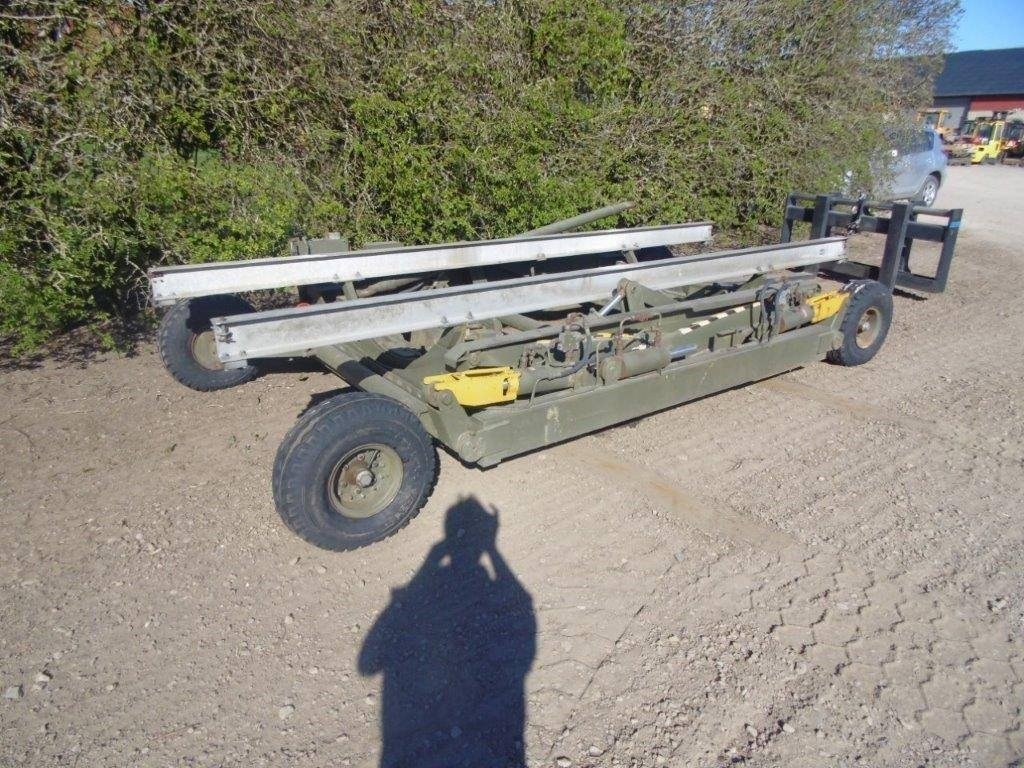 Trailor ca 5 m passande till båtar bogserad - Båttrailer: bild 1 Trailor ca 5 m passande till båtar bogserad - Båttrailer: bild 1