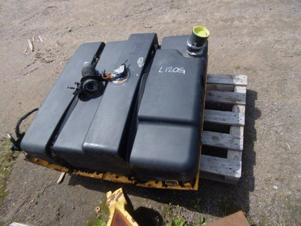 Volvo L120F i delar  - Hjullastare: bild 1 Volvo L120F i delar  - Hjullastare: bild 1