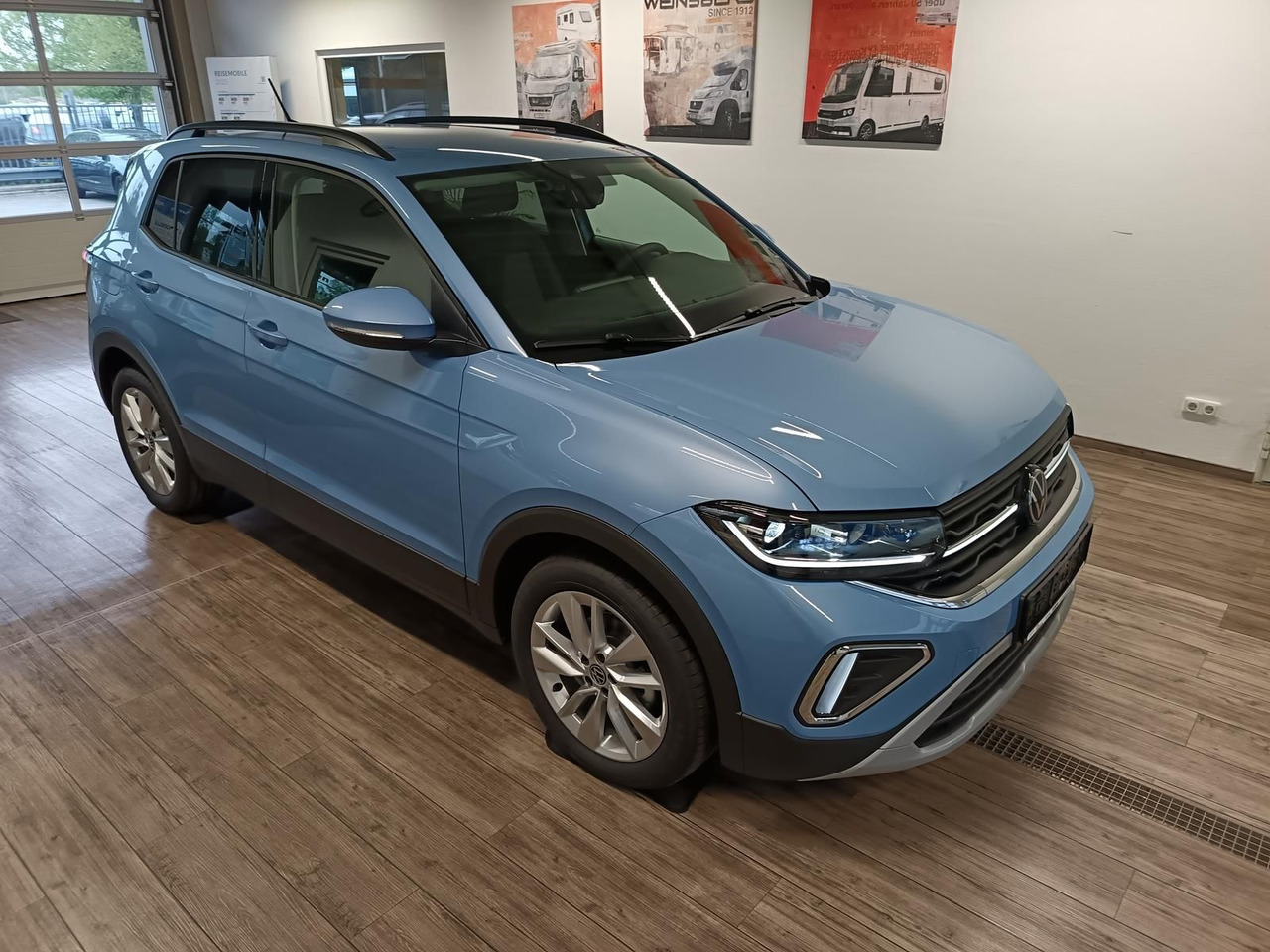Volkswagen T-Cross Life 1.5 TSI DSG*AHK*MATRIX LED*ACC*SHZ* - SUV: bild 3 Volkswagen T-Cross Life 1.5 TSI DSG*AHK*MATRIX LED*ACC*SHZ* - SUV: bild 3