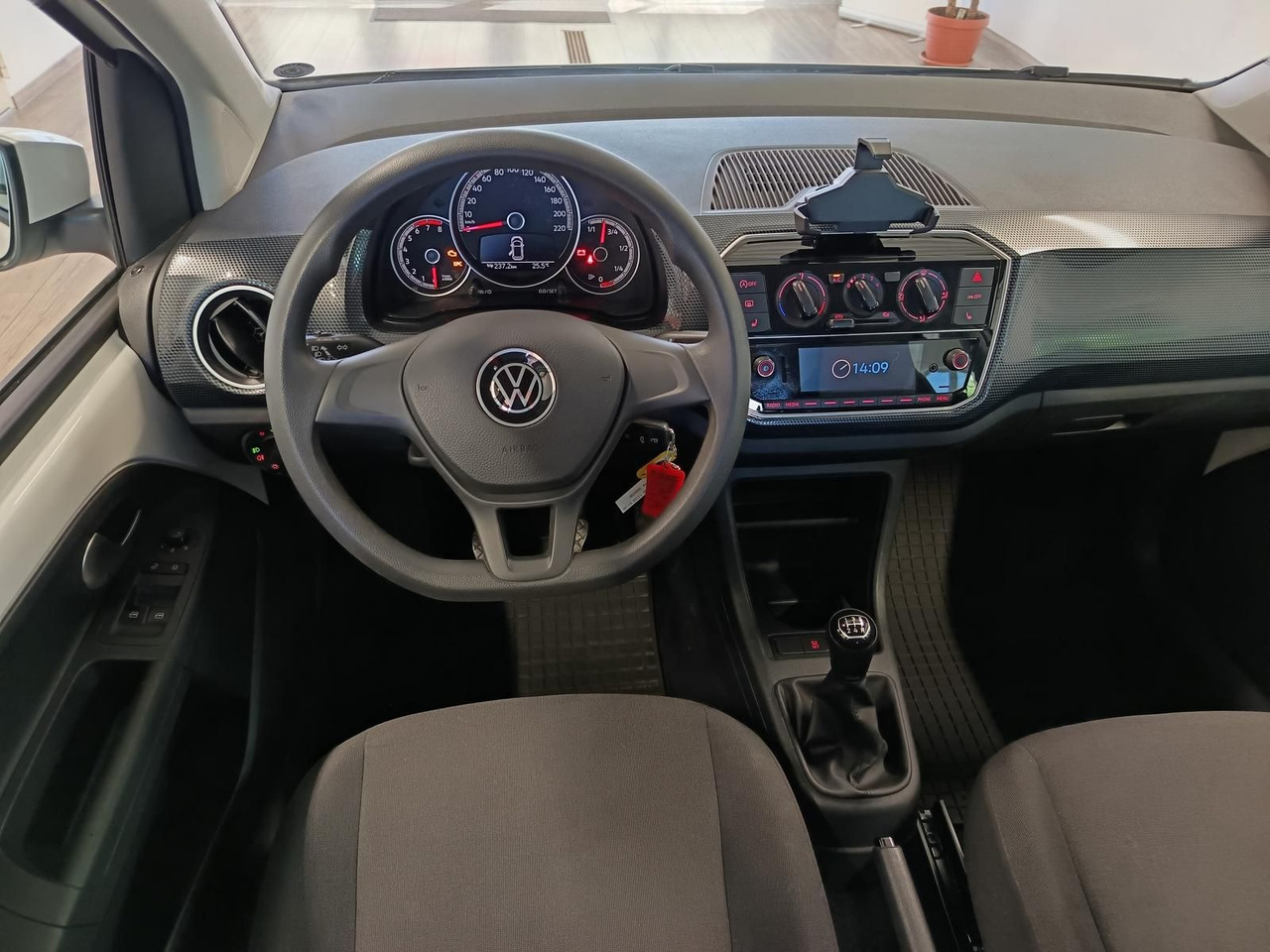 Personbil Volkswagen up! move up! 1.0*R-KAM*PDC*SHZ*MAPS+MORE*DAB*NSW: bild 7