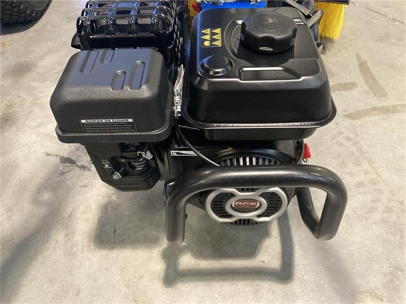 BCS 706 inkl. 80 cm fejemaskine - Kommunaltraktor: bild 5 BCS 706 inkl. 80 cm fejemaskine - Kommunaltraktor: bild 5