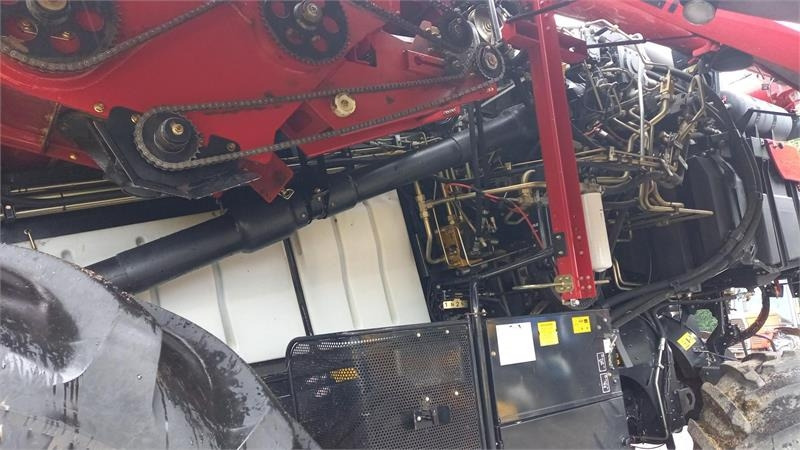 Case IH Axial Flow 9240 - Skördetröska: bild 5 Case IH Axial Flow 9240 - Skördetröska: bild 5