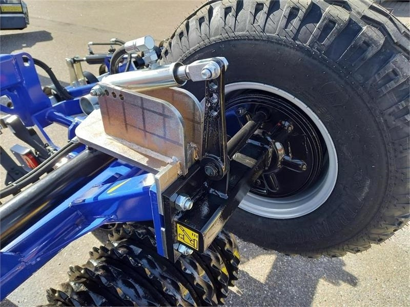 Dal-Bo Minimax 830 55cm Snowflake. - Jordbruks-vält: bild 5 Dal-Bo Minimax 830 55cm Snowflake. - Jordbruks-vält: bild 5