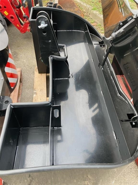 Kaber Sivertsen 1200 kg. med opbevaringsrum - Motvikt: bild 2 Kaber Sivertsen 1200 kg. med opbevaringsrum - Motvikt: bild 2