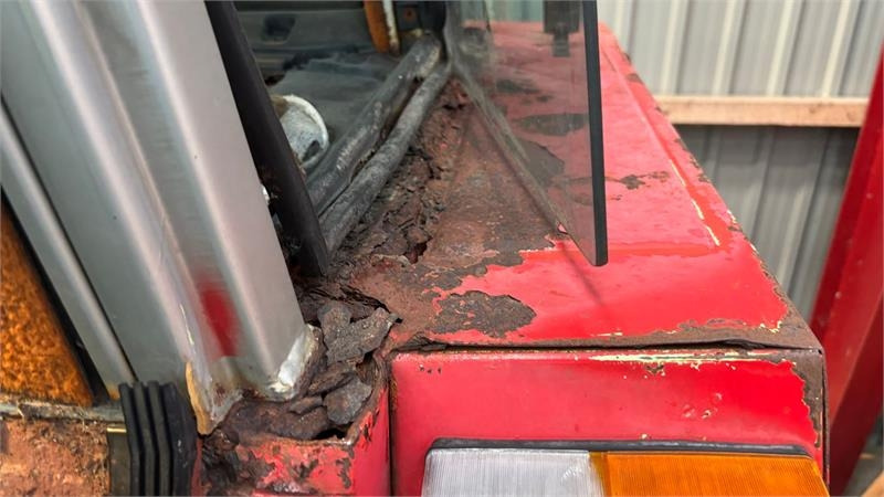 Massey Ferguson 699 - Traktor: bild 2 Massey Ferguson 699 - Traktor: bild 2