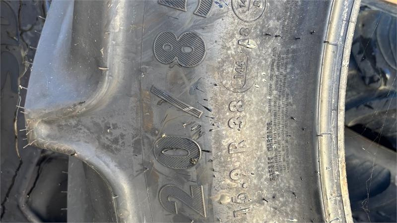 Mitas 420/85R38 & 340/85R28 - Däck för Utility/ Specialfordon: bild 3 Mitas 420/85R38 & 340/85R28 - Däck för Utility/ Specialfordon: bild 3