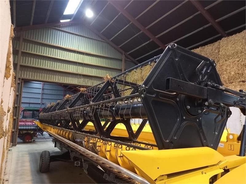 Skördetröska New Holland CR9.80: bild 10