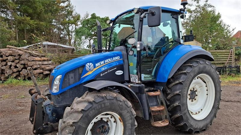 New Holland T5.115 EC - Traktor: bild 1 New Holland T5.115 EC - Traktor: bild 1