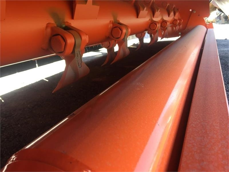 Perfect ZW-240 - Gräsklippare: bild 3 Perfect ZW-240 - Gräsklippare: bild 3