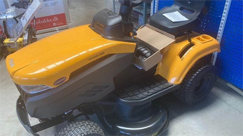 Stiga Tornado 5108 - Kommunaltraktor: bild 1 Stiga Tornado 5108 - Kommunaltraktor: bild 1