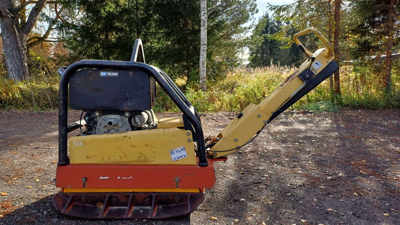DYNAPAC LG500 - Vibroplatta: bild 1 DYNAPAC LG500 - Vibroplatta: bild 1