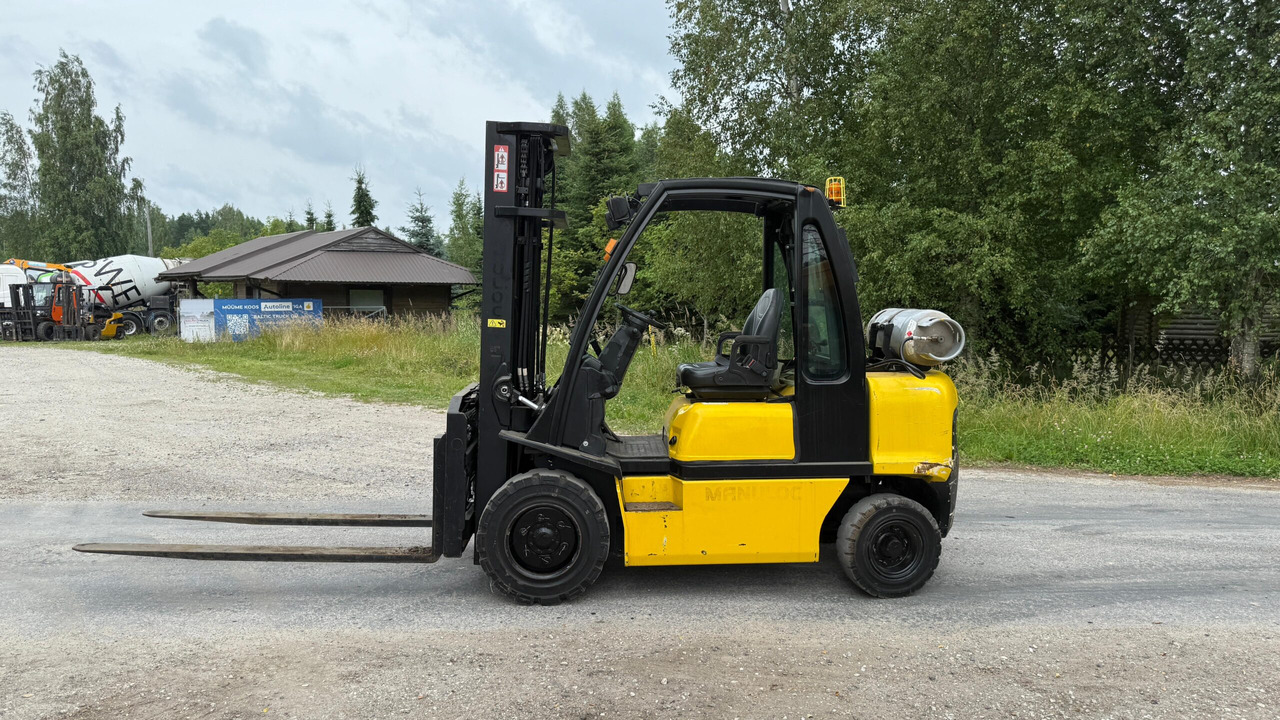 Nissan DX30 - Dieseltruck: bild 2 Nissan DX30 - Dieseltruck: bild 2