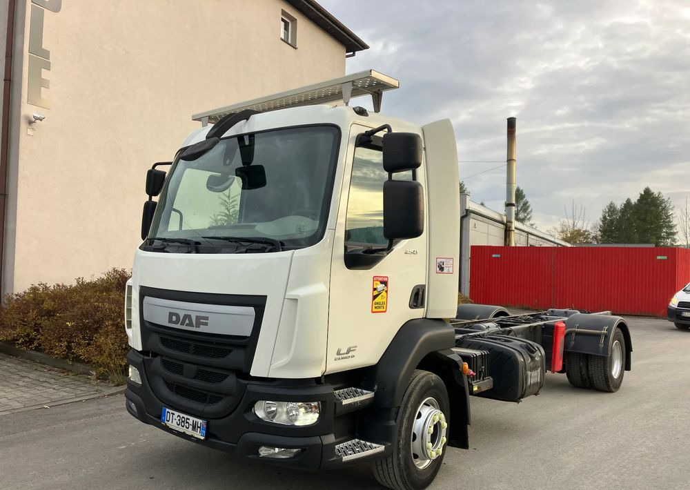 DAF Daf FL 16.250 euro 6 ramo do zabudowy - Chassi lastbil: bild 1 DAF Daf FL 16.250 euro 6 ramo do zabudowy - Chassi lastbil: bild 1