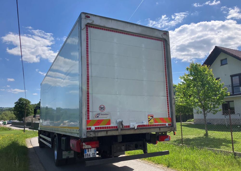 MAN MAN TGM 18.290 KURIERKA KONTENER 20 PALET SYPIALKA - Lastbil med skåp: bild 5 MAN MAN TGM 18.290 KURIERKA KONTENER 20 PALET SYPIALKA - Lastbil med skåp: bild 5