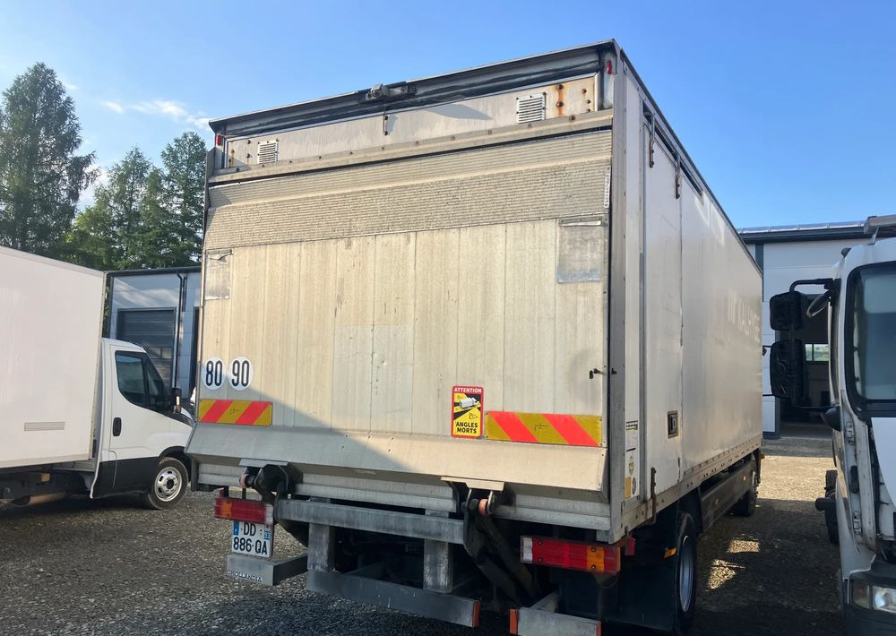 Mercedes-Benz Atego 1218 kurierka kontener - Lastbil med skåp: bild 4 Mercedes-Benz Atego 1218 kurierka kontener - Lastbil med skåp: bild 4