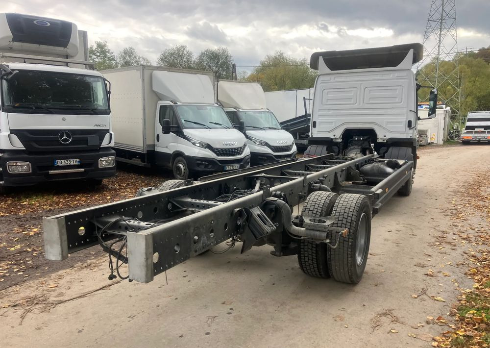 Mercedes-Benz Mercedes Atego 1218 Rama do zabudowy kiper beczka hakowiec laweta - Chassi lastbil: bild 3 Mercedes-Benz Mercedes Atego 1218 Rama do zabudowy kiper beczka hakowiec laweta - Chassi lastbil: bild 3