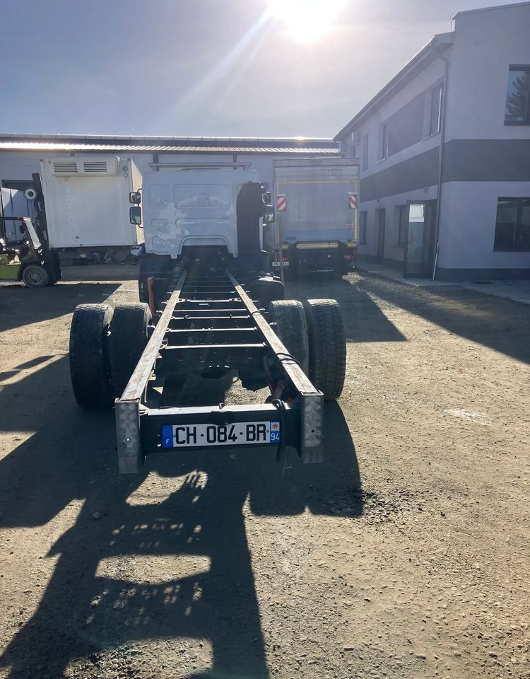 Renault RENAULT Premium 280 ramo do zabudowy - Chassi lastbil: bild 4 Renault RENAULT Premium 280 ramo do zabudowy - Chassi lastbil: bild 4