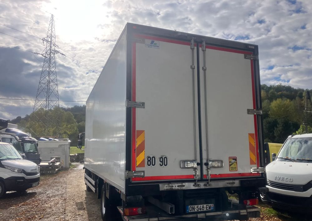 Renault Renault Gama D 240 chłodnia izoterma - Kylbil lastbil: bild 4 Renault Renault Gama D 240 chłodnia izoterma - Kylbil lastbil: bild 4