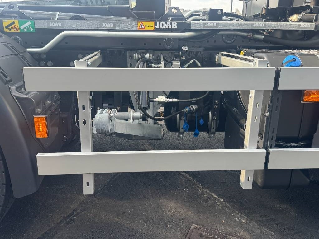 Scania R 580 8x4*4 Joab med frontplog & sidoplogsfäste - Lastväxlare lastbil: bild 4 Scania R 580 8x4*4 Joab med frontplog & sidoplogsfäste - Lastväxlare lastbil: bild 4