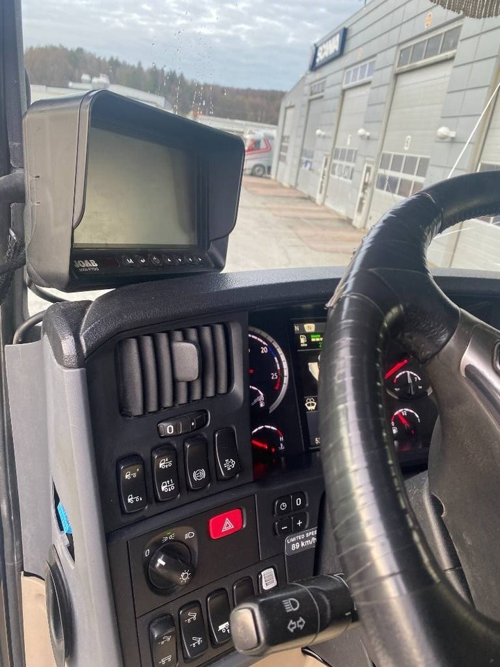 Scania R580lb8x4*4hna - Lastväxlare lastbil: bild 5 Scania R580lb8x4*4hna - Lastväxlare lastbil: bild 5