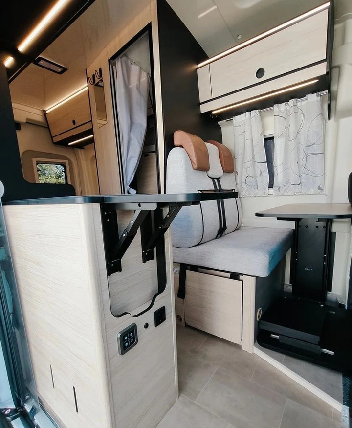 Ny Campingbil FORD Rimor NEW Ford Van 238 Truma Diesel Roller Shutters Remis AUTOMAT: bild 13