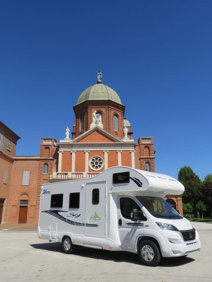 Fiat Ducato RETRACTABLE PLATFORM (300KG CAPACITY) - Alkovbil: bild 4 Fiat Ducato RETRACTABLE PLATFORM (300KG CAPACITY) - Alkovbil: bild 4