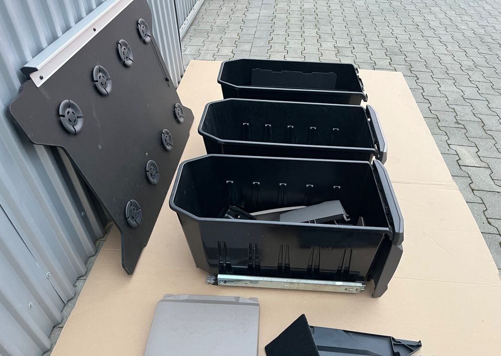 Elementy wyposażenia wnętrza DAF XG+ schowek szuflada box - Hytt och interiör för Lastbil: bild 5 Elementy wyposażenia wnętrza DAF XG+ schowek szuflada box - Hytt och interiör för Lastbil: bild 5