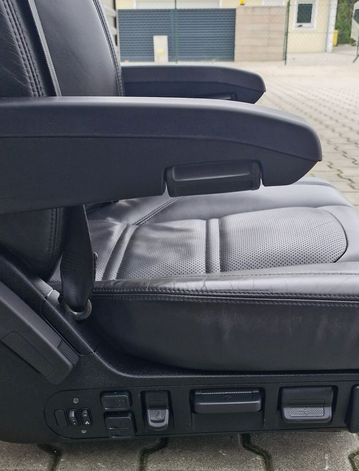 IVECO STRALIS S WAY FOTEL PASAŻERA - Hytt och interiör: bild 4 IVECO STRALIS S WAY FOTEL PASAŻERA - Hytt och interiör: bild 4