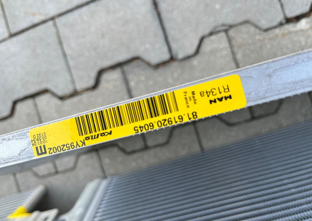 NOWA Chłodnica klimatyzacji MAN TG3 TGX TGS nowy model skraplacz - Kondensor för Lastbil: bild 3 NOWA Chłodnica klimatyzacji MAN TG3 TGX TGS nowy model skraplacz - Kondensor för Lastbil: bild 3