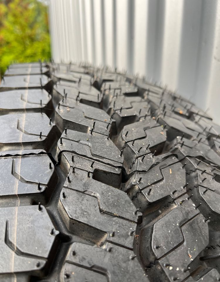 NOWA Opona Michelin X Multi 215/75R 17.5” - Däck för Lastbil: bild 4 NOWA Opona Michelin X Multi 215/75R 17.5” - Däck för Lastbil: bild 4