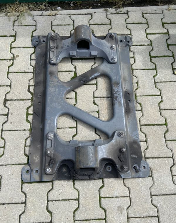 Płyta montażowa pod siodło DAF łapy Jost 150mm SK 0010056 - Vändskivekoppling för Lastbil: bild 2 Płyta montażowa pod siodło DAF łapy Jost 150mm SK 0010056 - Vändskivekoppling för Lastbil: bild 2