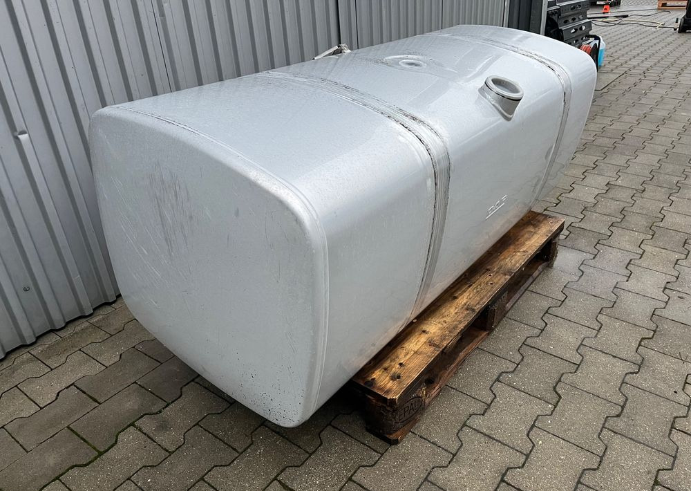 Zbiornik paliwa DAF XF CF 620 litrów bak - Bränslesystem för Lastbil: bild 3 Zbiornik paliwa DAF XF CF 620 litrów bak - Bränslesystem för Lastbil: bild 3